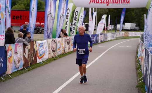 Nie pozostawili złudzeń! W tym roku Bieg Górski na 11 km należał do nich [WIDEO] - 255